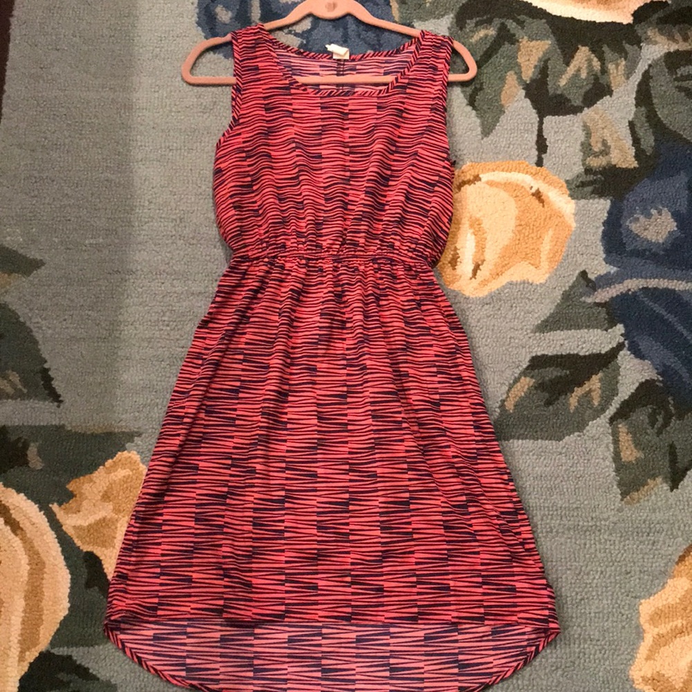 Sleeveless dress